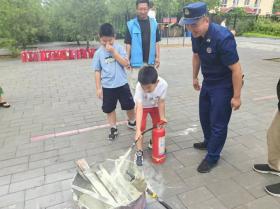 這個暑假，在北京市朝陽區(qū)體驗一場消防知識“小課堂”